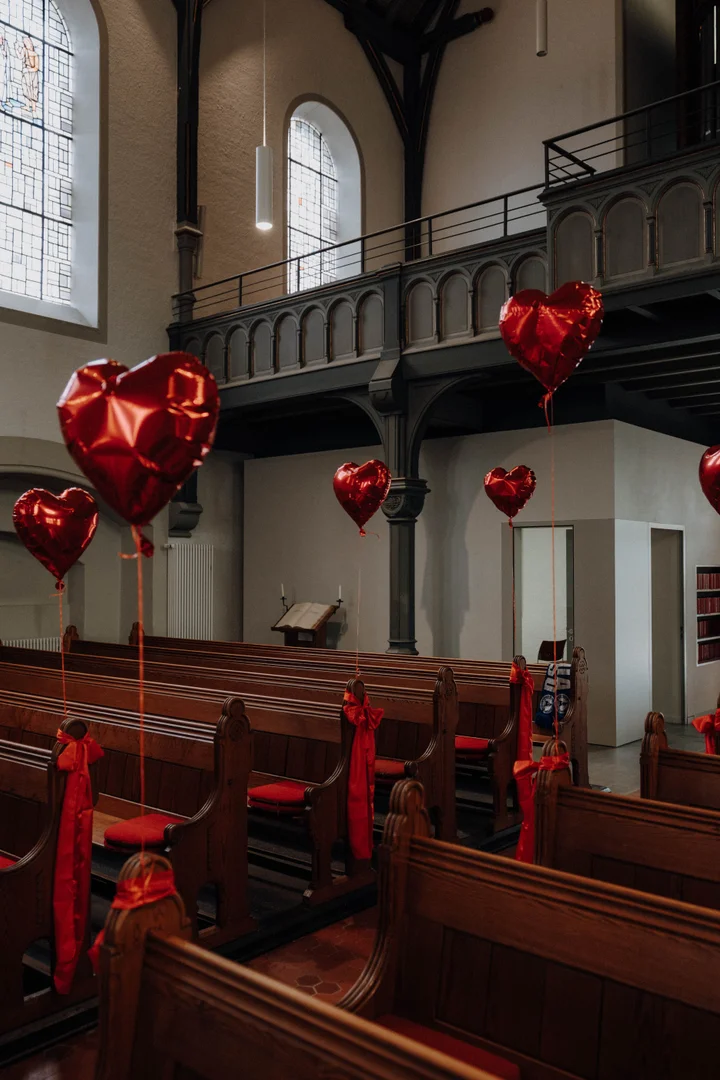 Kirchraum bei den Pop-Up-Hochzeiten